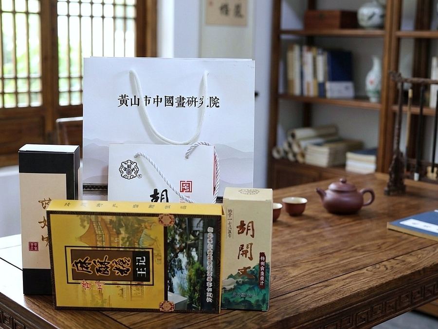 卡盒与礼盒包装成品